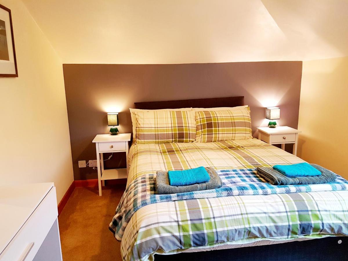 Stylish 2 Bedroom - 2 Miles Inverness City Centre المظهر الخارجي الصورة