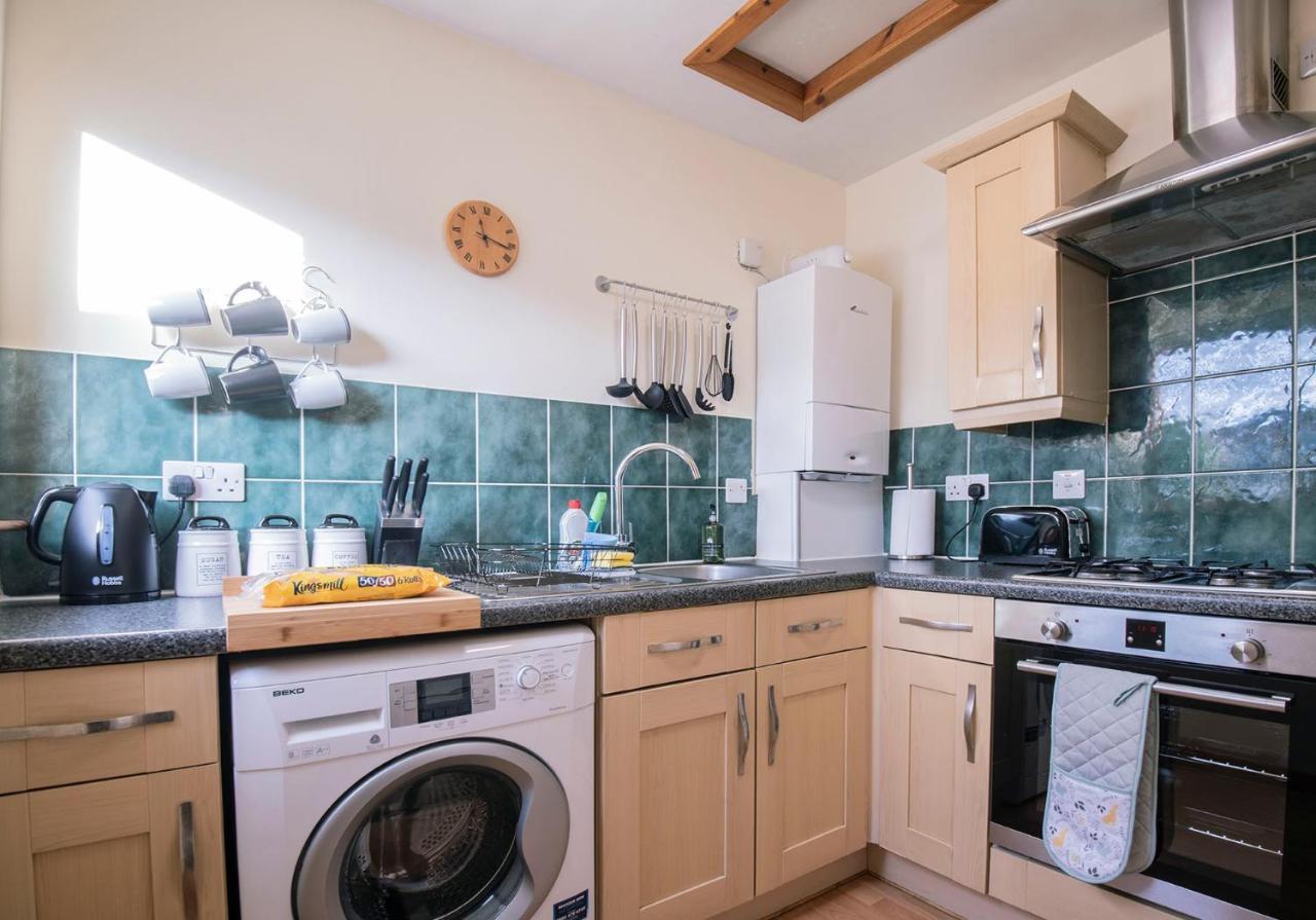 Stylish 2 Bedroom - 2 Miles Inverness City Centre المظهر الخارجي الصورة