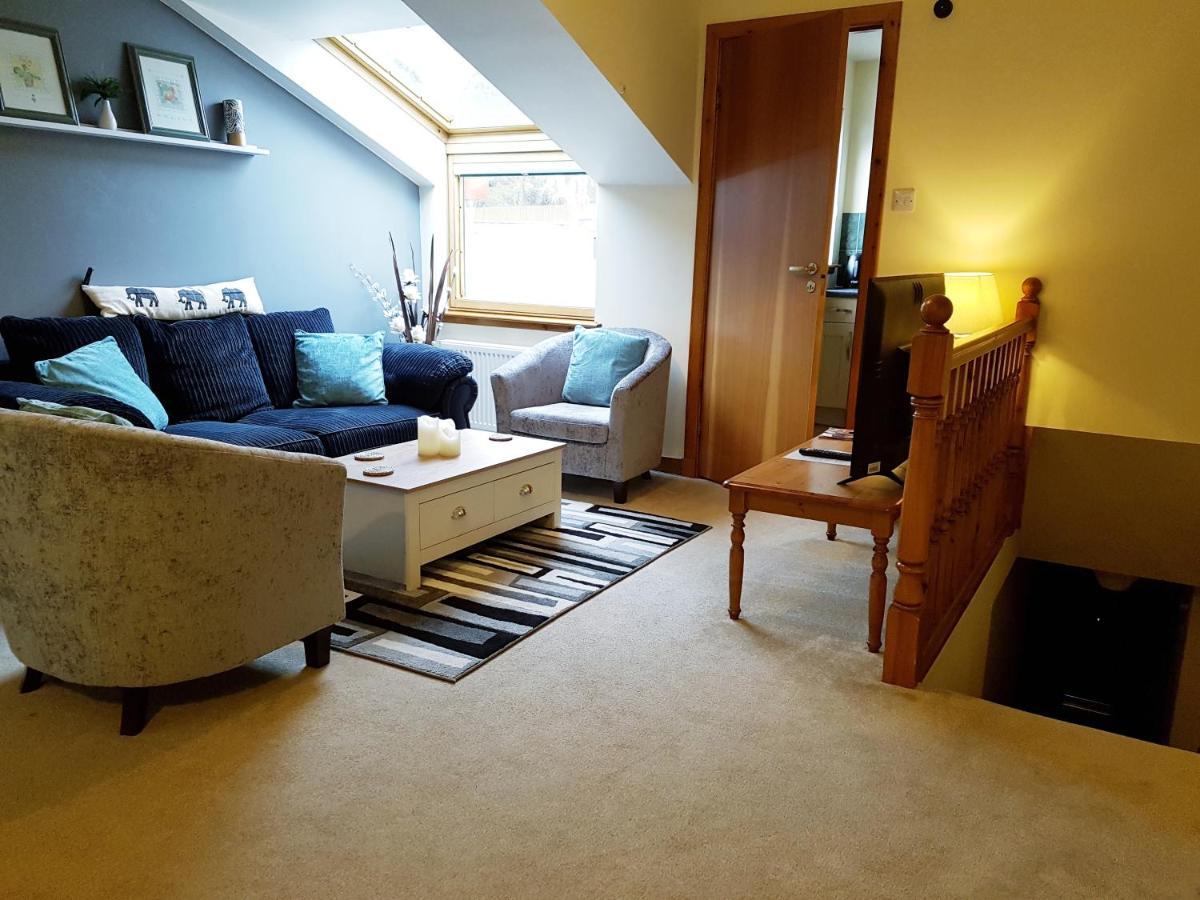 Stylish 2 Bedroom - 2 Miles Inverness City Centre المظهر الخارجي الصورة