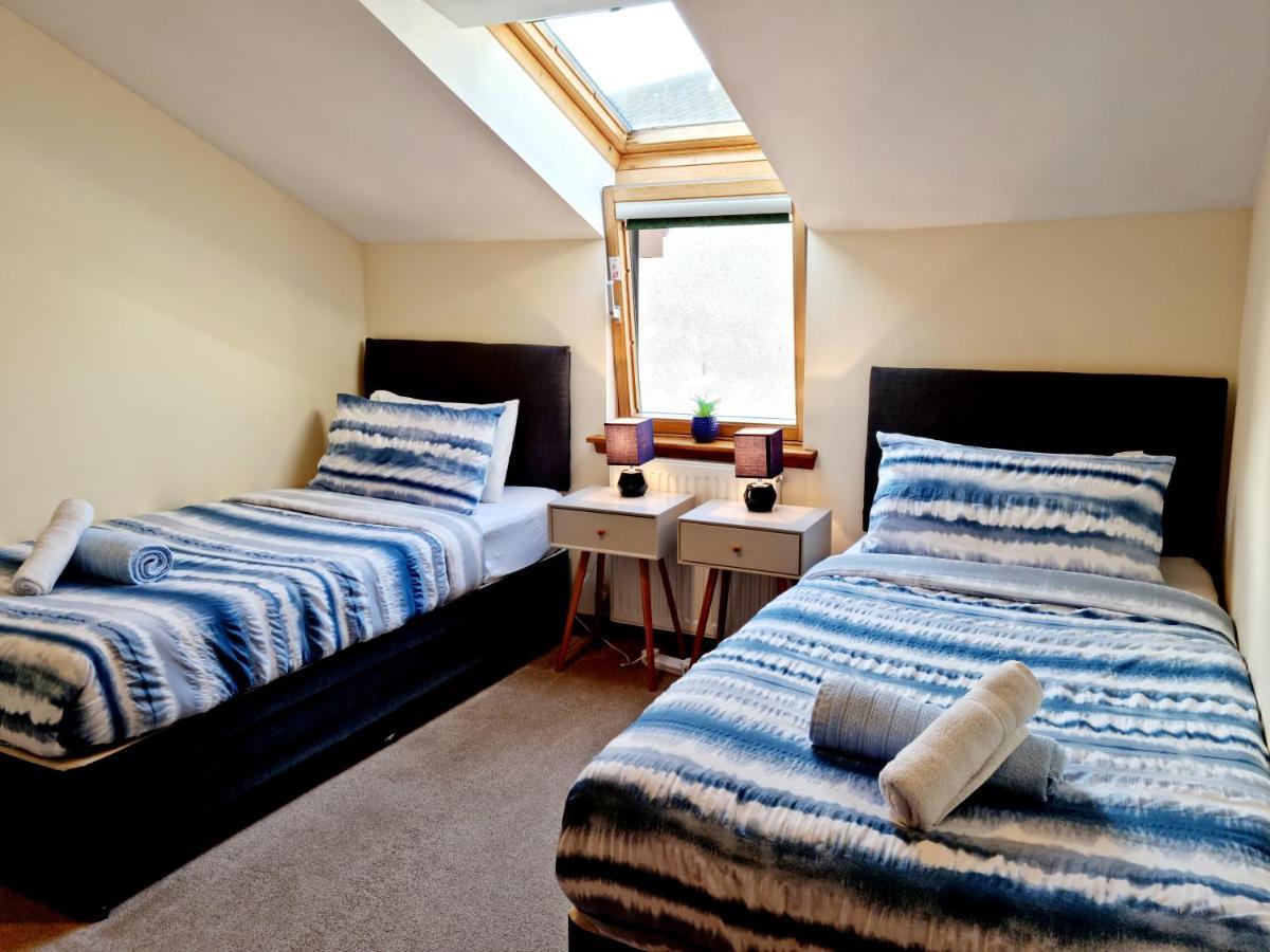 Stylish 2 Bedroom - 2 Miles Inverness City Centre المظهر الخارجي الصورة
